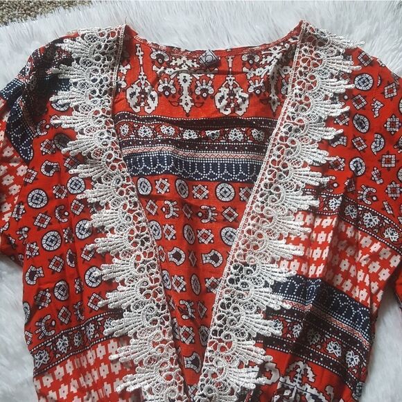 Gemqi Shorts Romper One Piece Red Blue Cream Lace Trim Women’s Size Large - Picture 6 of 9